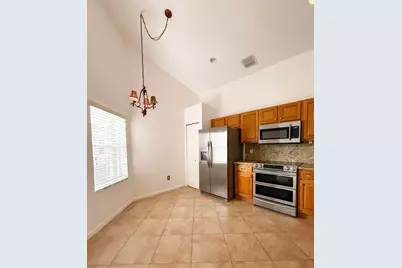 10638 Lake Shore Drive, Wellington, FL 33414 - Photo 18