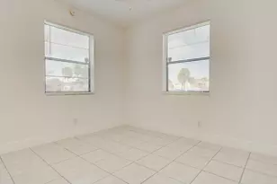 3201 Coral Ridge Dr, Coral Springs, FL 33065 - Photo 14