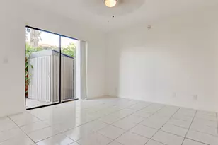 3201 Coral Ridge Dr, Coral Springs, FL 33065 - Photo 16