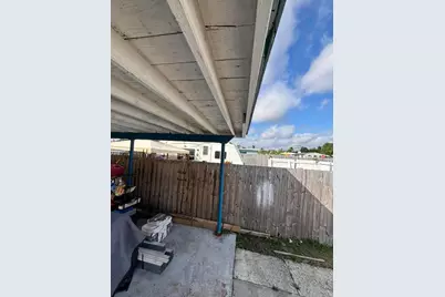 2313 Robin Rd Road, West Palm Beach, FL 33409 - Photo 12