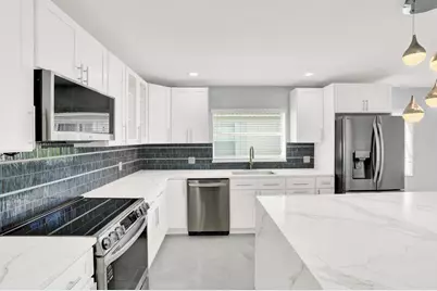 8557 Windy Circle, Boynton Beach, FL 33472 - Photo 16