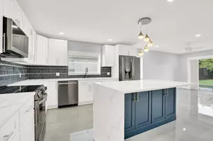 8557 Windy Cir, Boynton Beach, FL 33472 - Photo 14