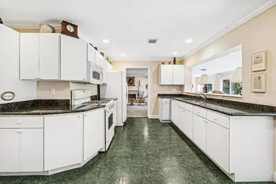 416 S Country Club Drive, Atlantis, FL 33462 - Photo 24