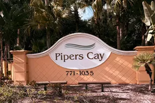 779 Pipers Cay Dr, West Palm Beach, FL 33415 - Photo 24
