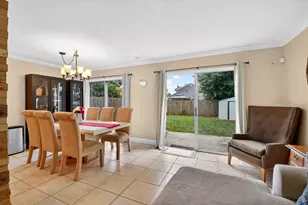 5812 Thisledown Ct, West Palm Beach, FL 33415 - Photo 10