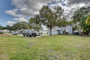 3124 SW Solitaire Palm Dr, Palm City, FL 34990 - Photo 2