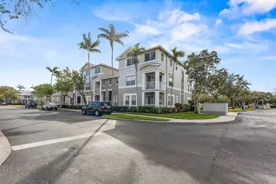 1012 Shoma Drive, Royal Palm Beach, FL 33414 - Photo 4