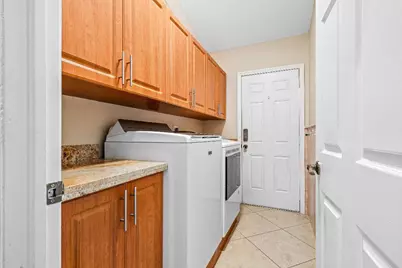 10017 NW 4th Street, Plantation, FL 33324 - Photo 24