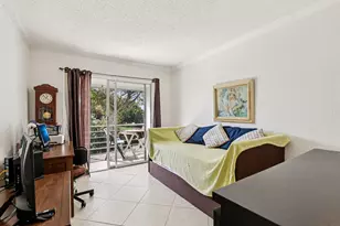 104 Oakridge, Deerfield Beach, FL 33442 - Photo 20