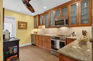 381 S Lake Dr, Palm Beach, FL 33480 - Photo 6