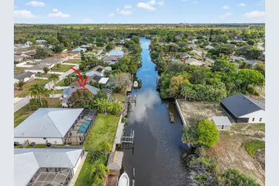 320 NE Surfside Avenue, Port Saint Lucie, FL 34983 - Photo 58