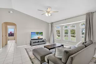 320 NE Surfside Ave, Port Saint Lucie, FL 34983 - Photo 6