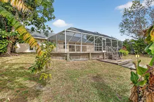 320 NE Surfside Ave, Port Saint Lucie, FL 34983 - Photo 54