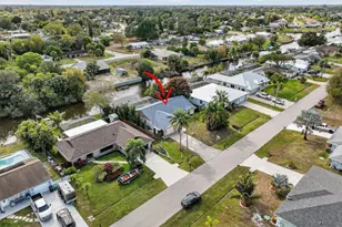 320 NE Surfside Ave, Port Saint Lucie, FL 34983 - Photo 66