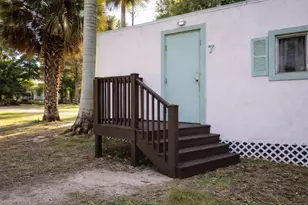 2141 B Rd, Loxahatchee Groves, FL 33470 - Photo 2