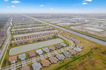 27064 SW Viterbo Way, Port Saint Lucie, FL 34986 - Photo 44