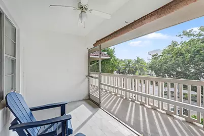 100 Royal Palm Way #303, Boca Raton, FL 33432 - Photo 4