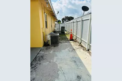 5268 Cannon Way E, West Palm Beach, FL 33415 - Photo 22