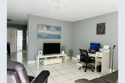 5268 Cannon Way E, West Palm Beach, FL 33415 - Photo 4