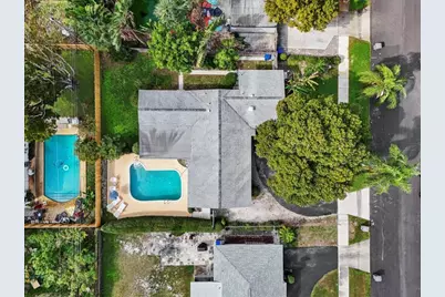 516 Sabal Palm Drive, Lake Park, FL 33403 - Photo 4