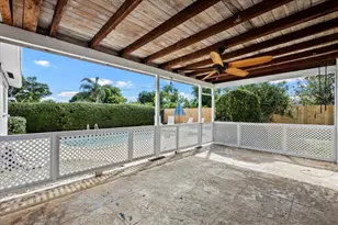 516 Sabal Palm Dr, West Palm Beach, FL 33403 - Photo 6