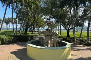 516 Sabal Palm Dr, West Palm Beach, FL 33403 - Photo 36