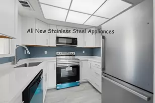 1536 SE Royal Green Cir, Port Saint Lucie, FL 34952 - Photo 8