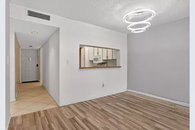 10837 W Clairmont Circle #208, Tamarac, FL 33321 - Photo 18