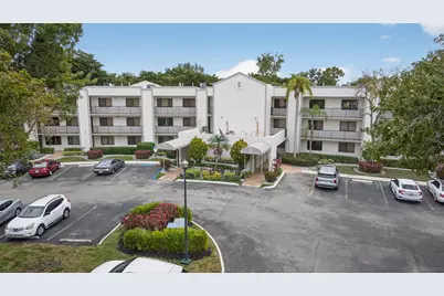 10837 W Clairmont Circle #208, Tamarac, FL 33321 - Photo 2