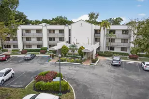 10837 W Clairmont Cir, Tamarac, FL 33321 - Photo 2