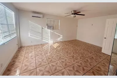 735 Selkirk Street, West Palm Beach, FL 33405 - Photo 12