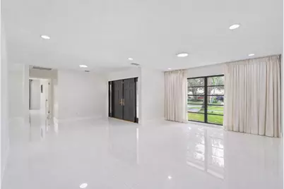 516 Muirfield Drive, Atlantis, FL 33462 - Photo 4