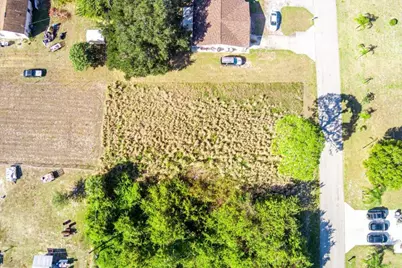 1805 Barcelona Avenue, Fort Pierce, FL 34946 - Photo 10