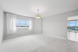 2650 Lake Shore Dr, Riviera Beach, FL 33404 - Photo 16