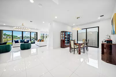 20145 Castle Stuart Avenue, Boca Raton, FL 33434 - Photo 8