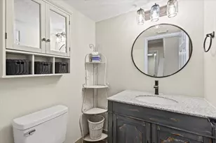 1626 SW Crossing Cir, Palm City, FL 34990 - Photo 18