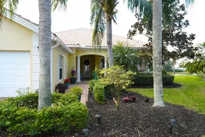 12381 SW Elsinore Drive, Port Saint Lucie, FL 34987 - Photo 2