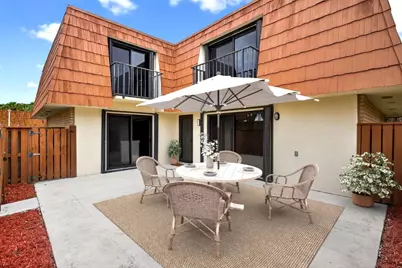 304 Live Oak Lane, Boynton Beach, FL 33436 - Photo 24