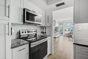 3333 NE 34th St, Fort Lauderdale, FL 33308 - Photo 14