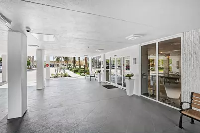 3333 NE 34th Street #314, Fort Lauderdale, FL 33308 - Photo 2