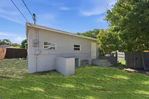 233 NW 6th Ave, Boynton Beach, FL 33435 - Photo 26