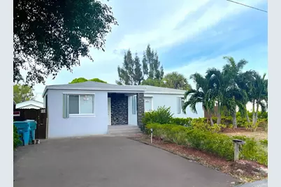 233 NW 6th Avenue, Boynton Beach, FL 33435 - Photo 2