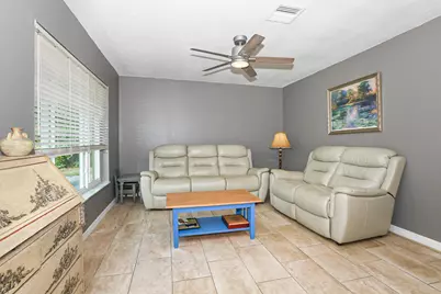 610 NW Marion Avenue, Port Saint Lucie, FL 34983 - Photo 4