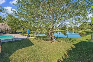 8231 NW 6th Ct, Coral Springs, FL 33071 - Photo 20