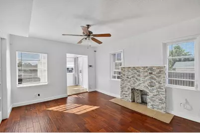 1011 W Lakewood Road, West Palm Beach, FL 33405 - Photo 4