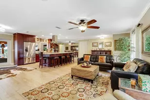 1888 Ascott Rd, North Palm Beach, FL 33408 - Photo 10