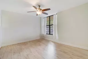 9 Royal Palm Way, Boca Raton, FL 33432 - Photo 18