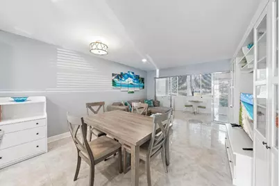 725 Lori Drive #111, Palm Springs, FL 33461 - Photo 6