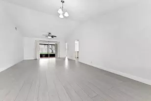 9969 Robins Nest Rd, Boca Raton, FL 33496 - Photo 6