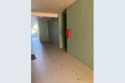 350 Crestwood Circle #106, West Palm Beach, FL 33411 - Photo 4